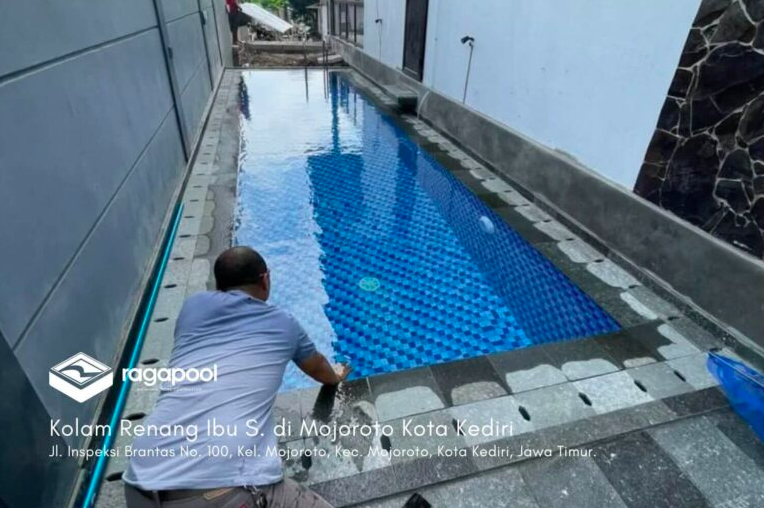 pemeliharaan kolam renang